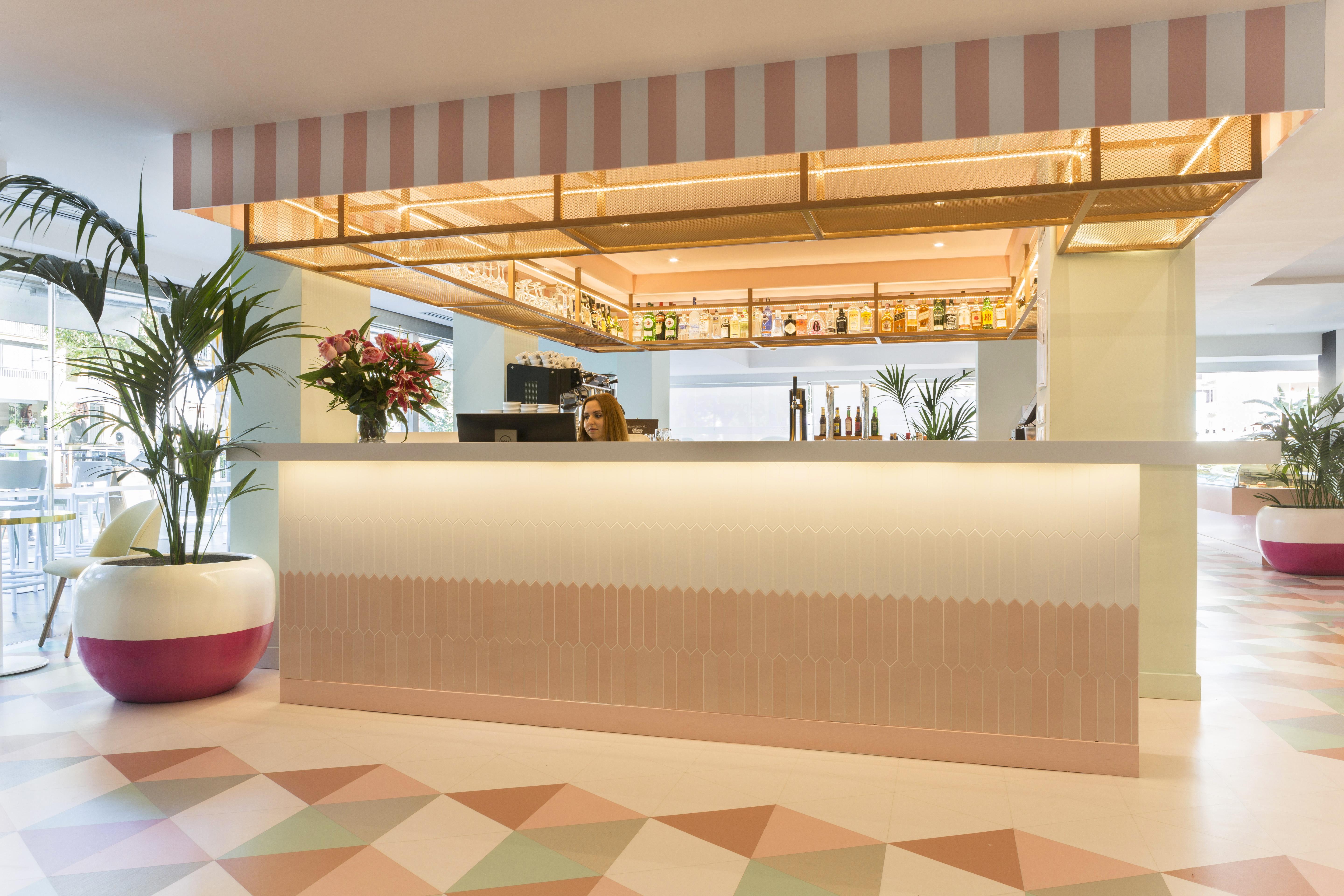 The Agir Springs Hotel By Medplaya (Adults Only) Benidorm Exterior photo